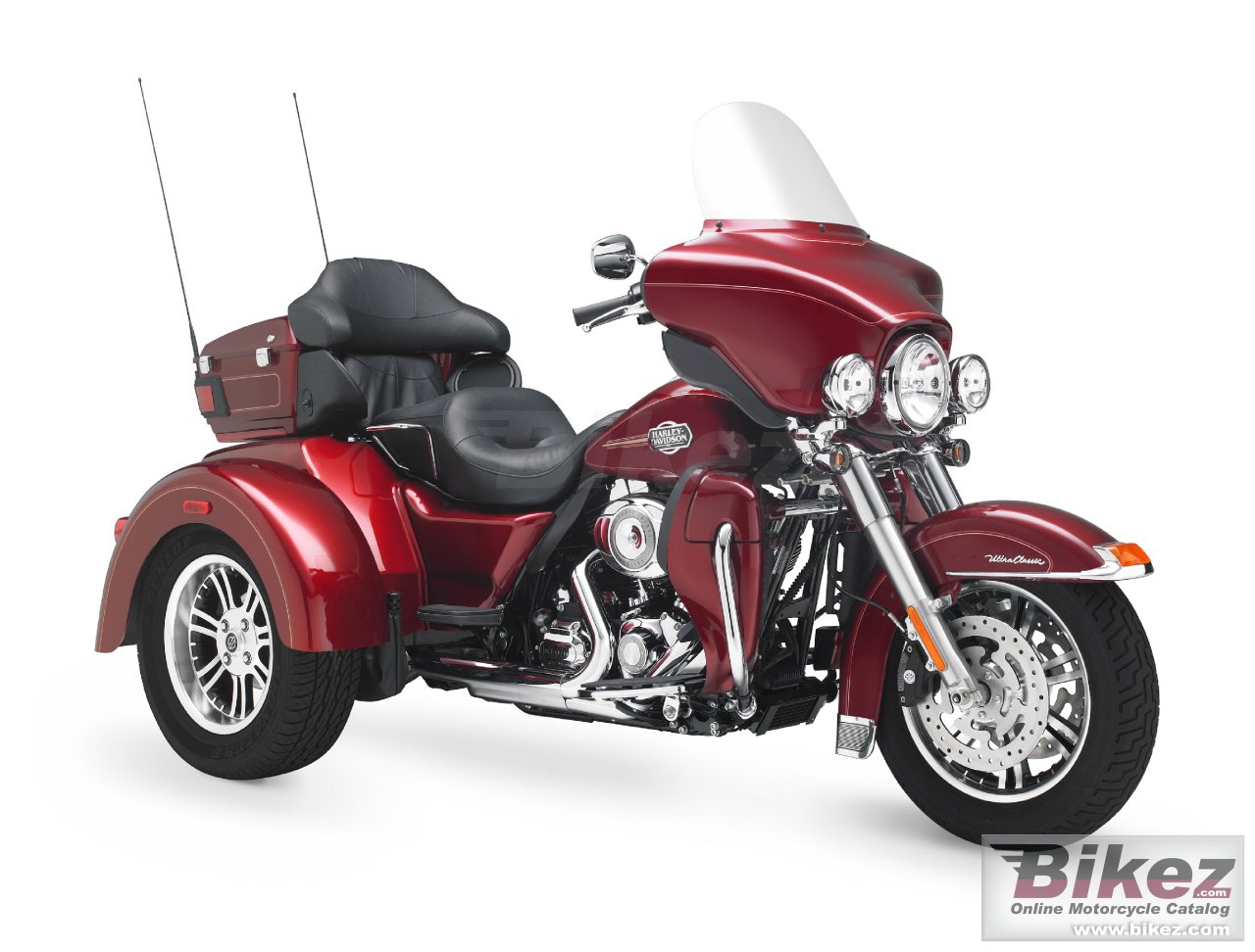 Harley-Davidson FLHTCUTG Tri Glide Ultra Classic