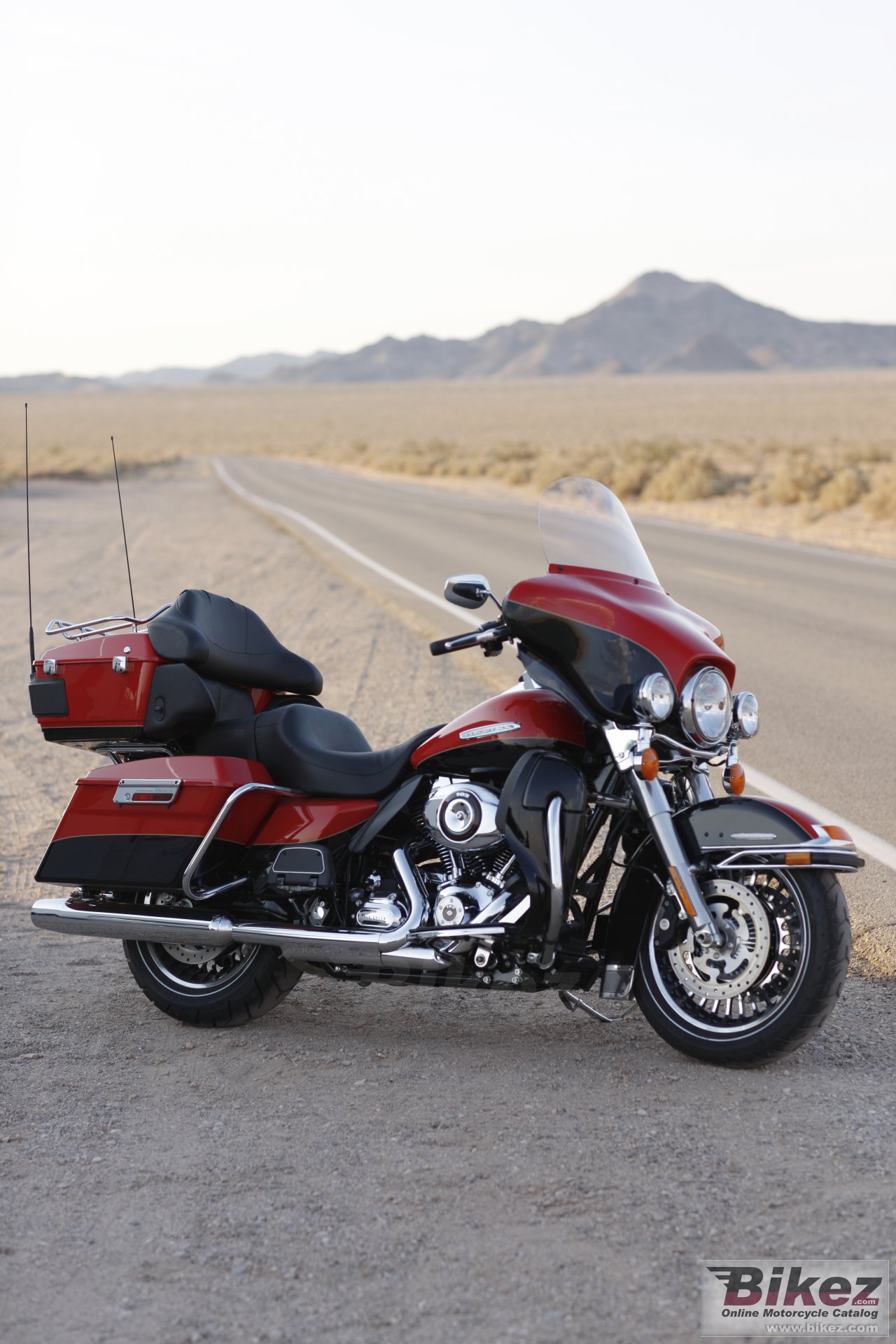 Thumbnail for Harley-Davidson FLHTK Electra Glide Ultra Limited 2010