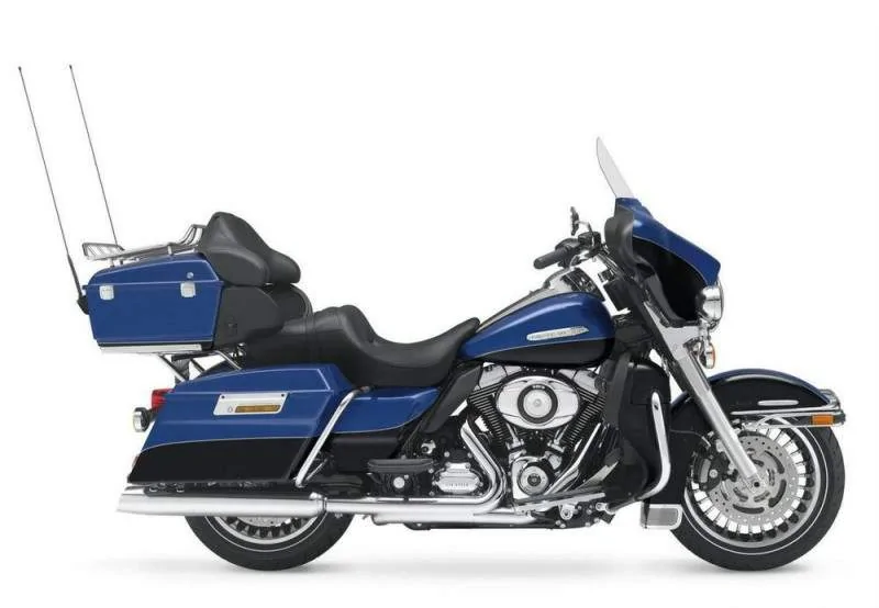 Thumbnail for Harley-Davidson FLHTK Electra Glide Ultra Limited 2011