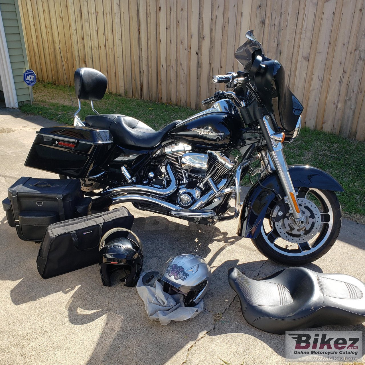 Thumbnail for Harley-Davidson FLHX Street Glide 2010