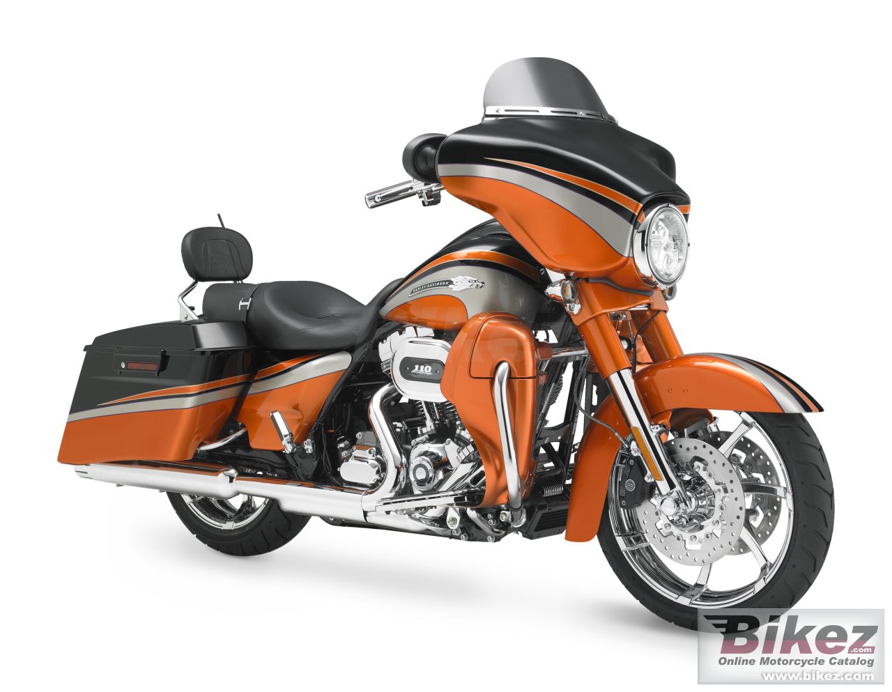 Harley-Davidson FLHXSE2 CVO Street Glide