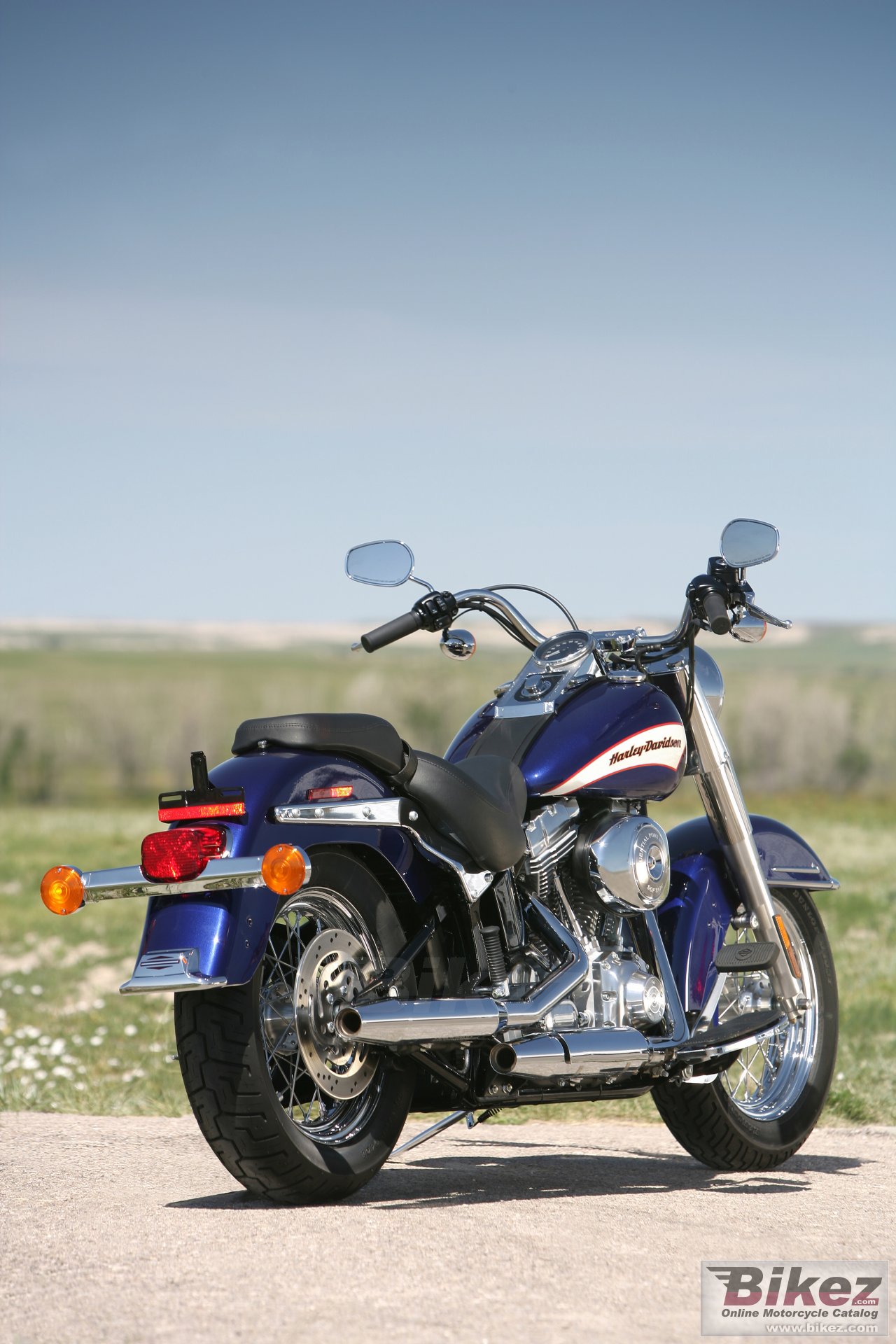 Thumbnail for Harley-Davidson FLST Heritage Softail 2006
