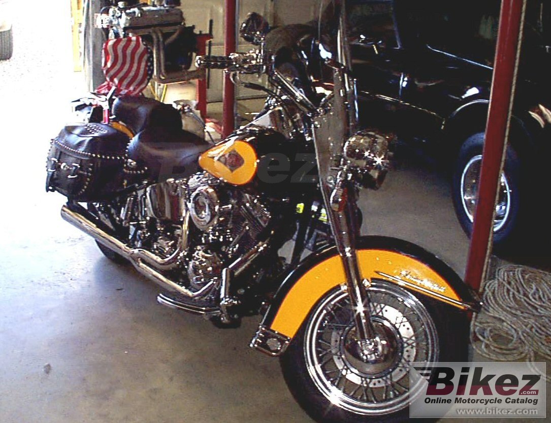 Harley-Davidson FLSTC Heritage Softail Classic