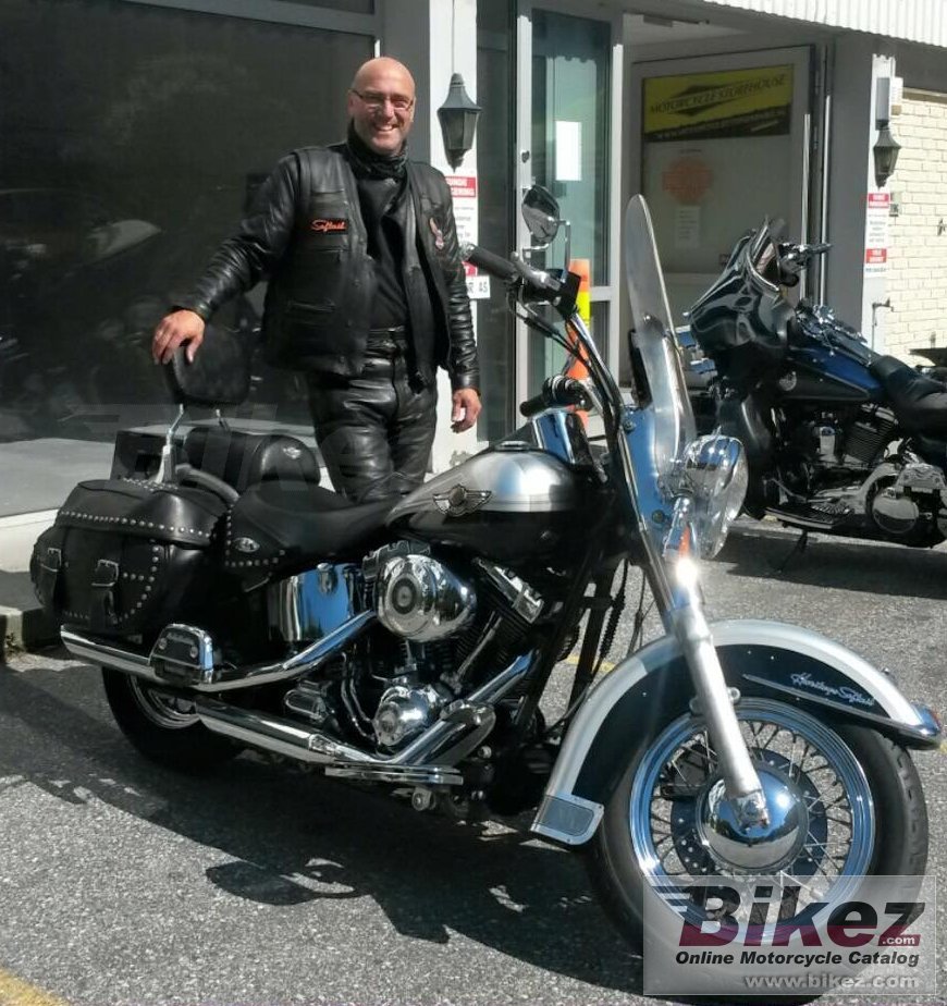 Thumbnail for Harley-Davidson FLSTC Heritage Softail Classic 2003