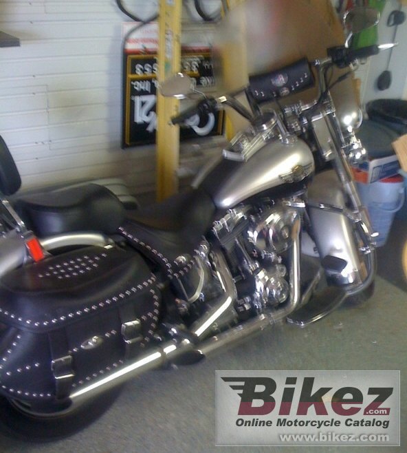 Harley-Davidson FLSTC Heritage Softail Classic