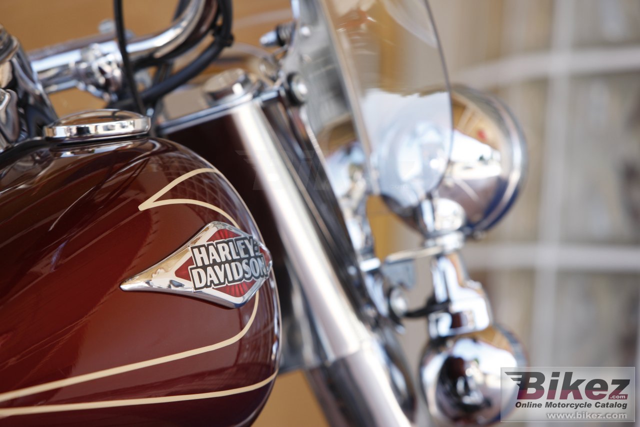 Thumbnail for Harley-Davidson FLSTC Heritage Softail Classic 2010