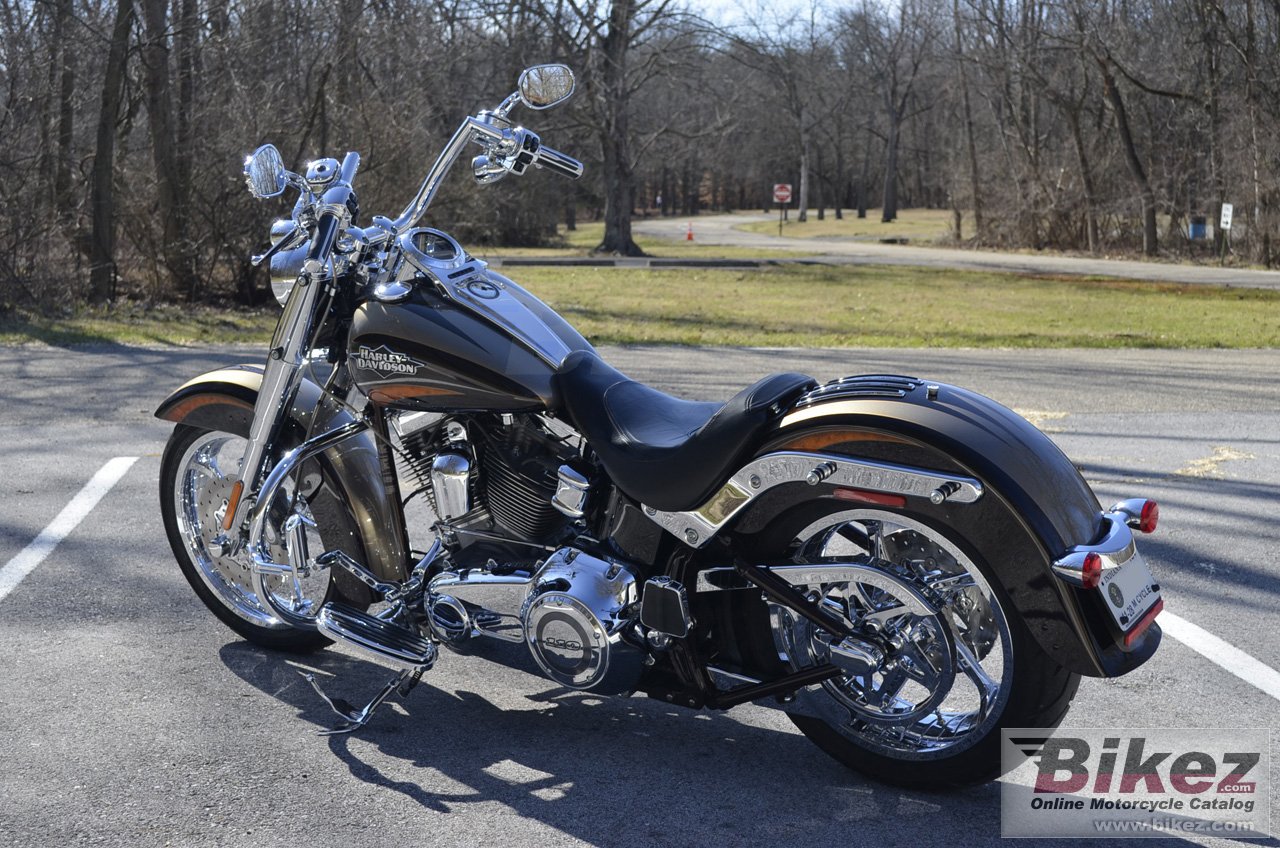 Thumbnail for Harley-Davidson FLSTSE CVO Softail Convertible 2011