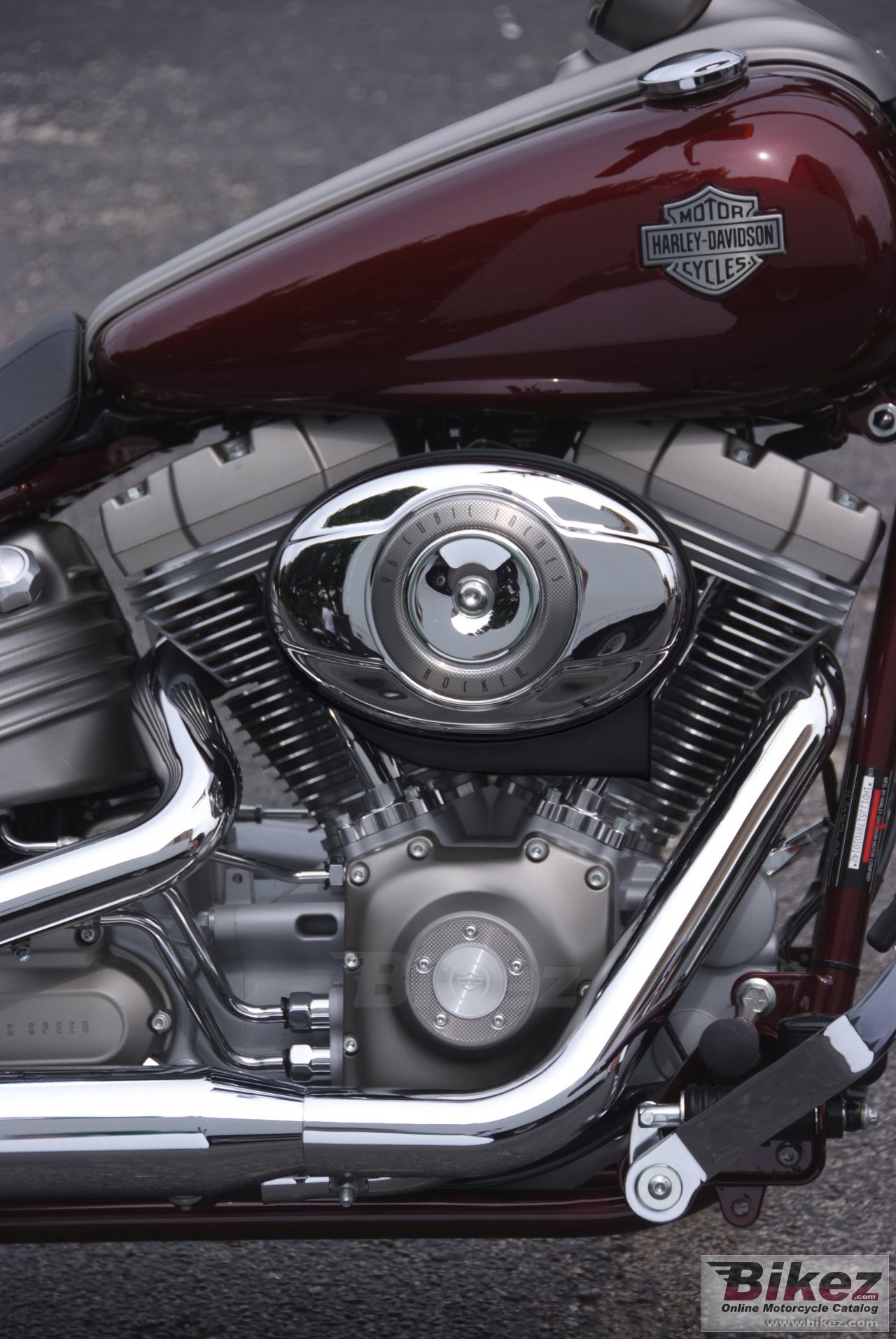 Thumbnail for Harley-Davidson FXCW Softail Rocker 2008