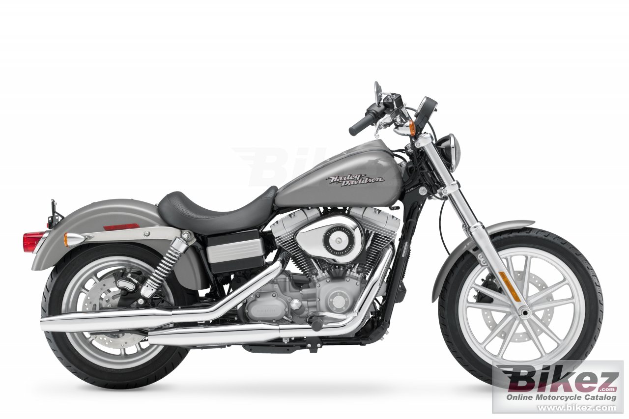 Harley-Davidson FXD Dyna Super Glide