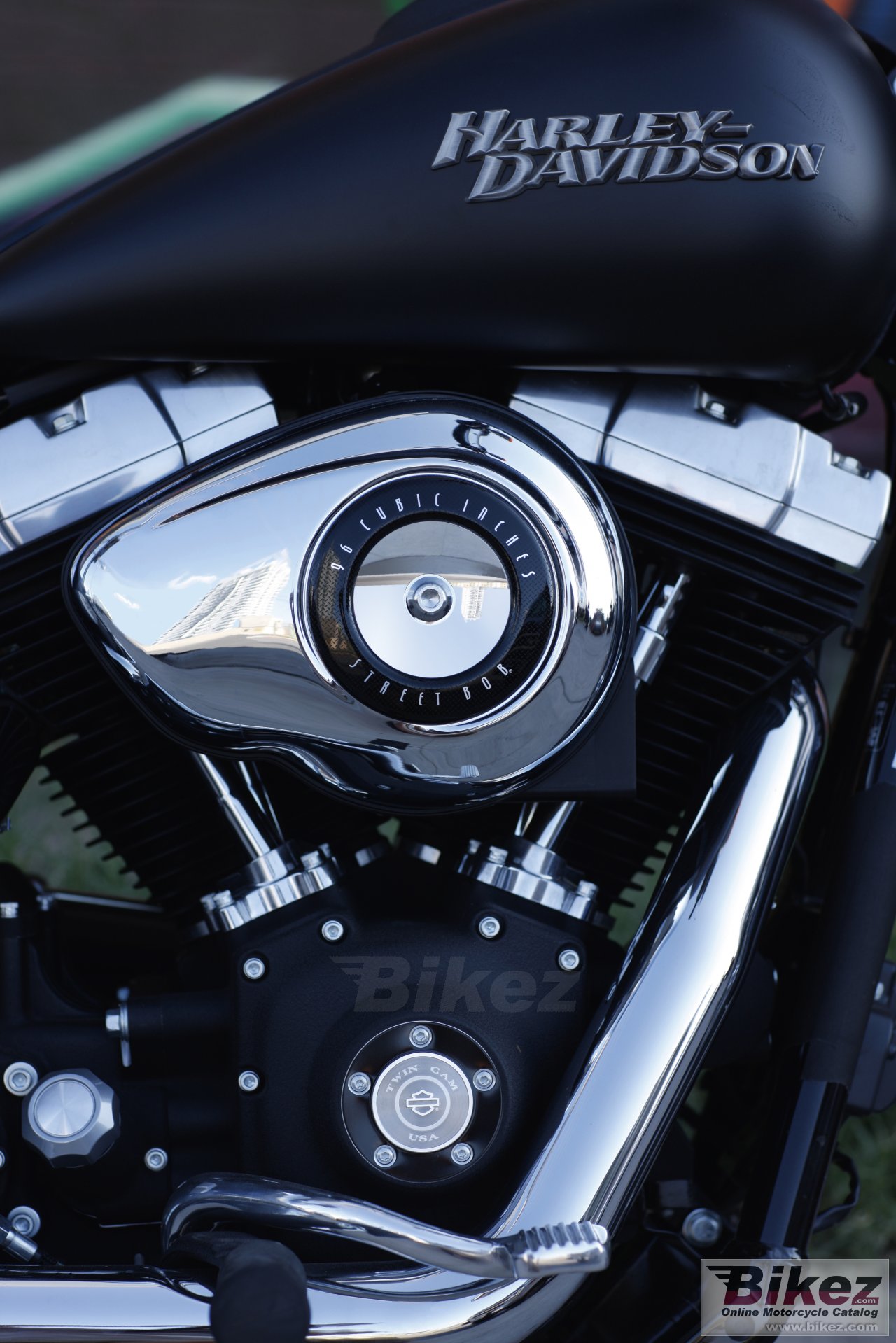 Thumbnail for Harley-Davidson FXDB Street Bob 2010