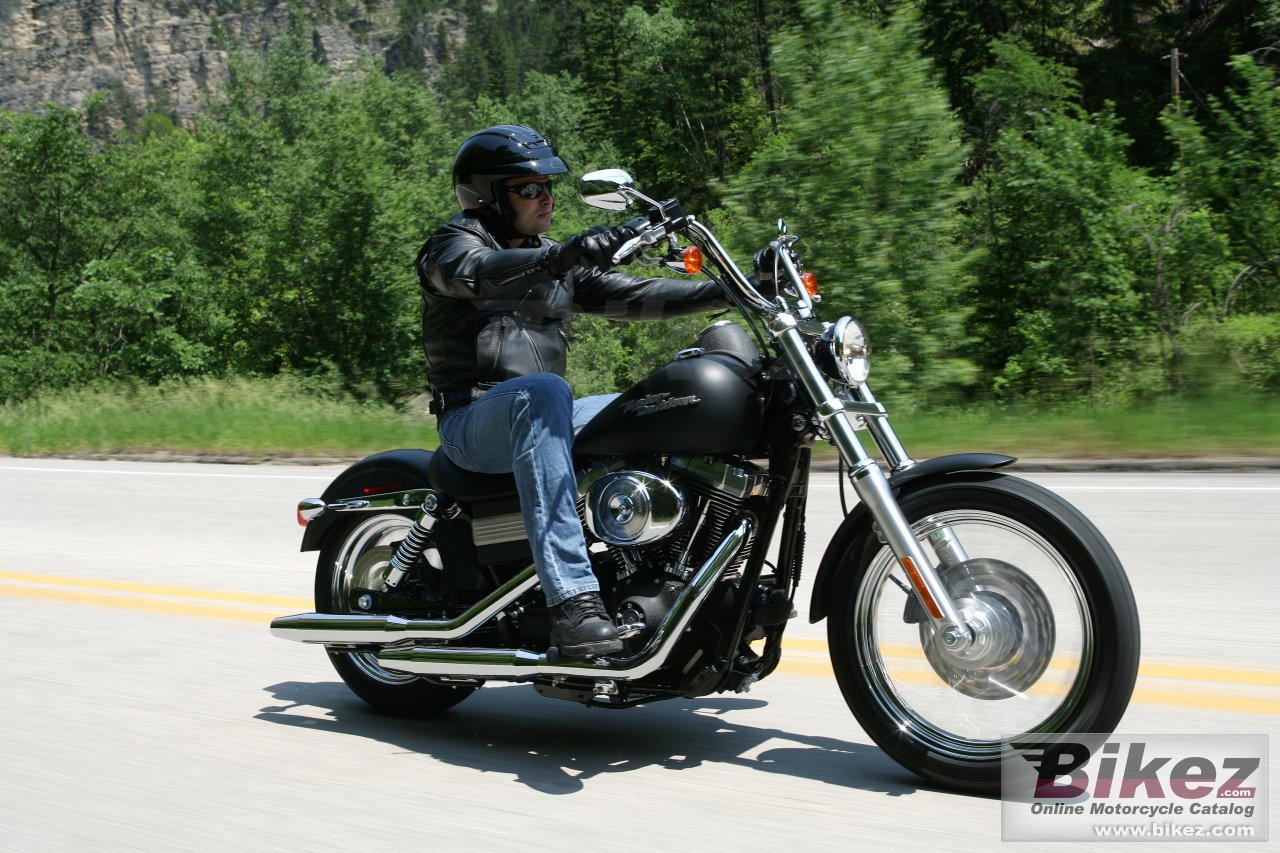 Thumbnail for Harley-Davidson FXDBI Street Bob 2006