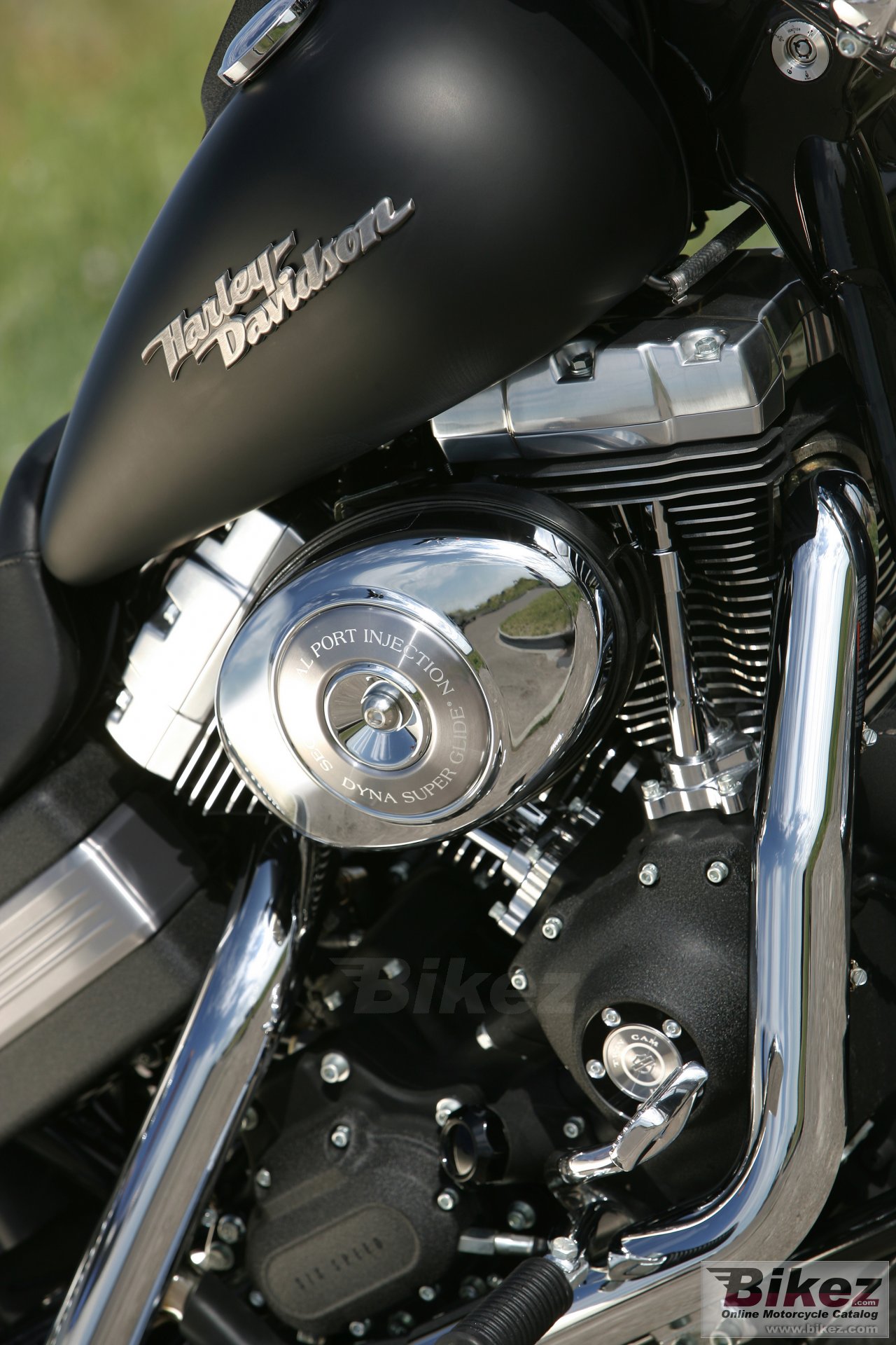Thumbnail for Harley-Davidson FXDBI Street Bob 2006