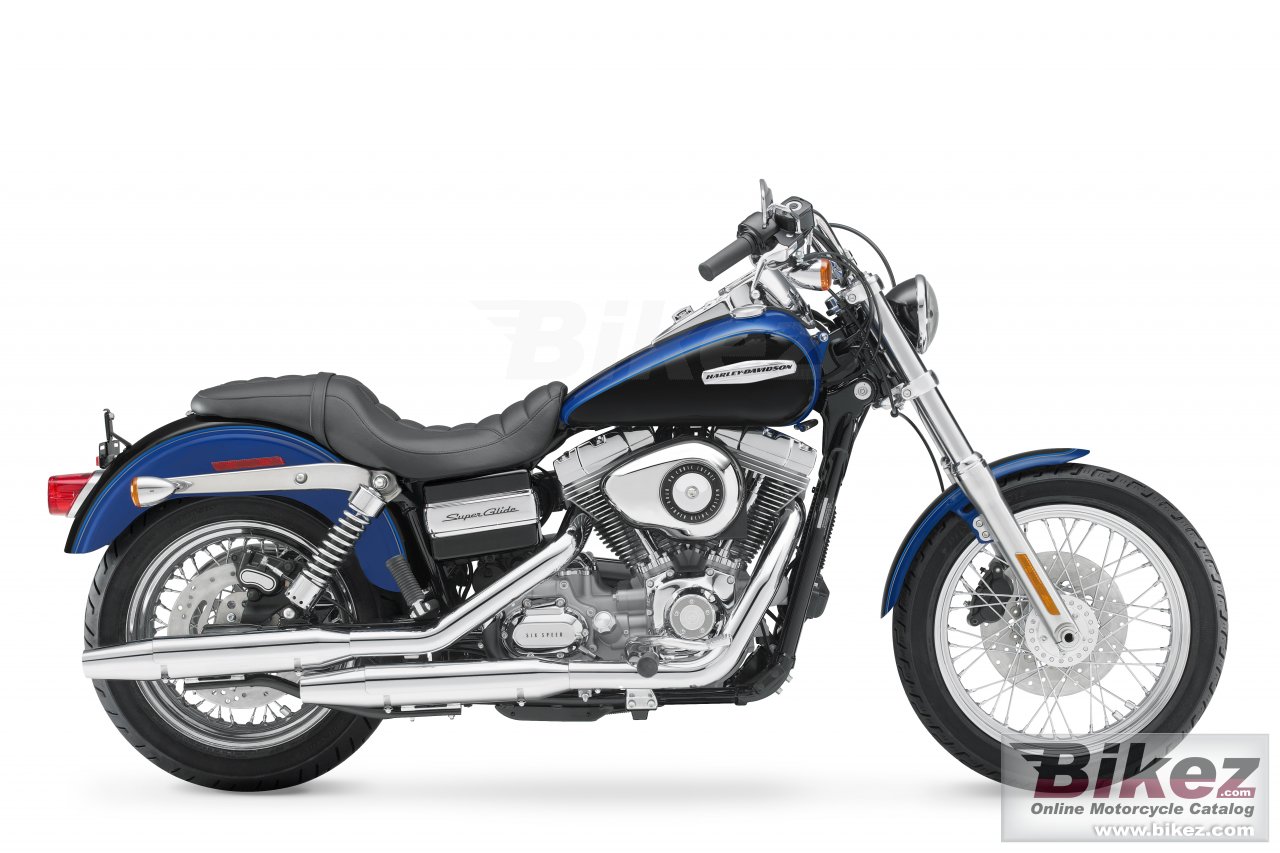 Harley-Davidson FXDC Dyna Super Glide Custom