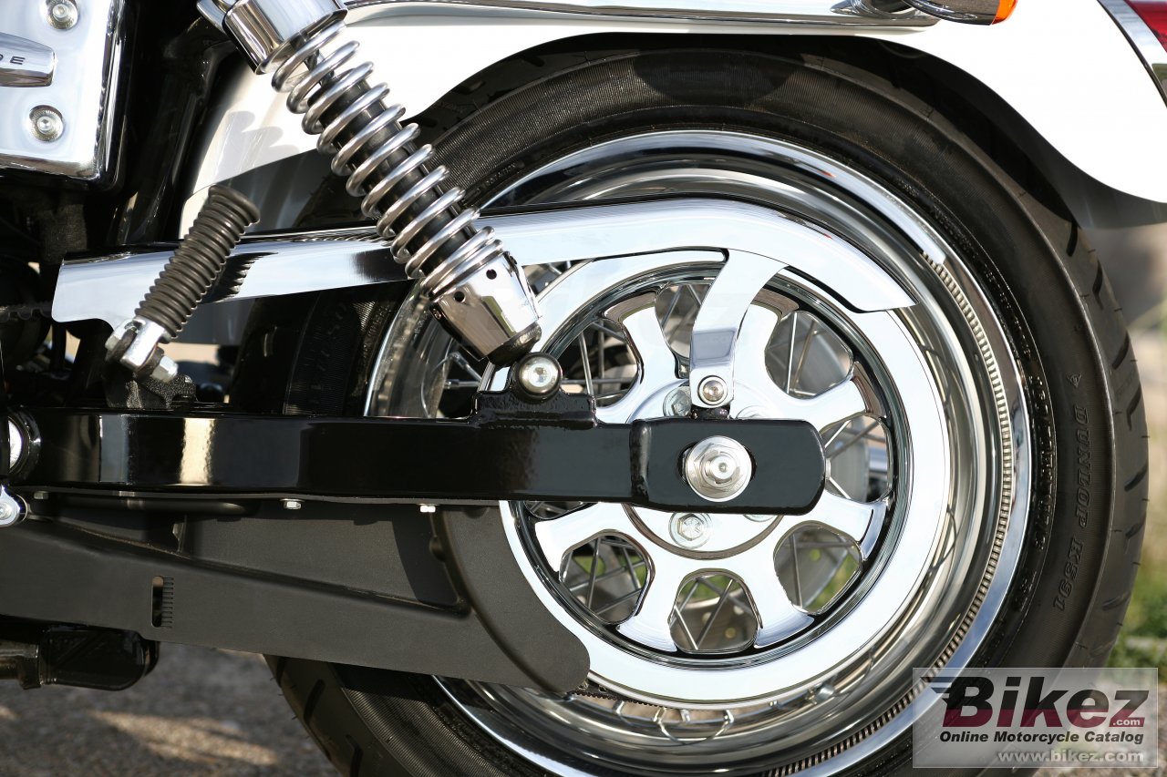 Thumbnail for Harley-Davidson FXDI Dyna Super Glide 2006
