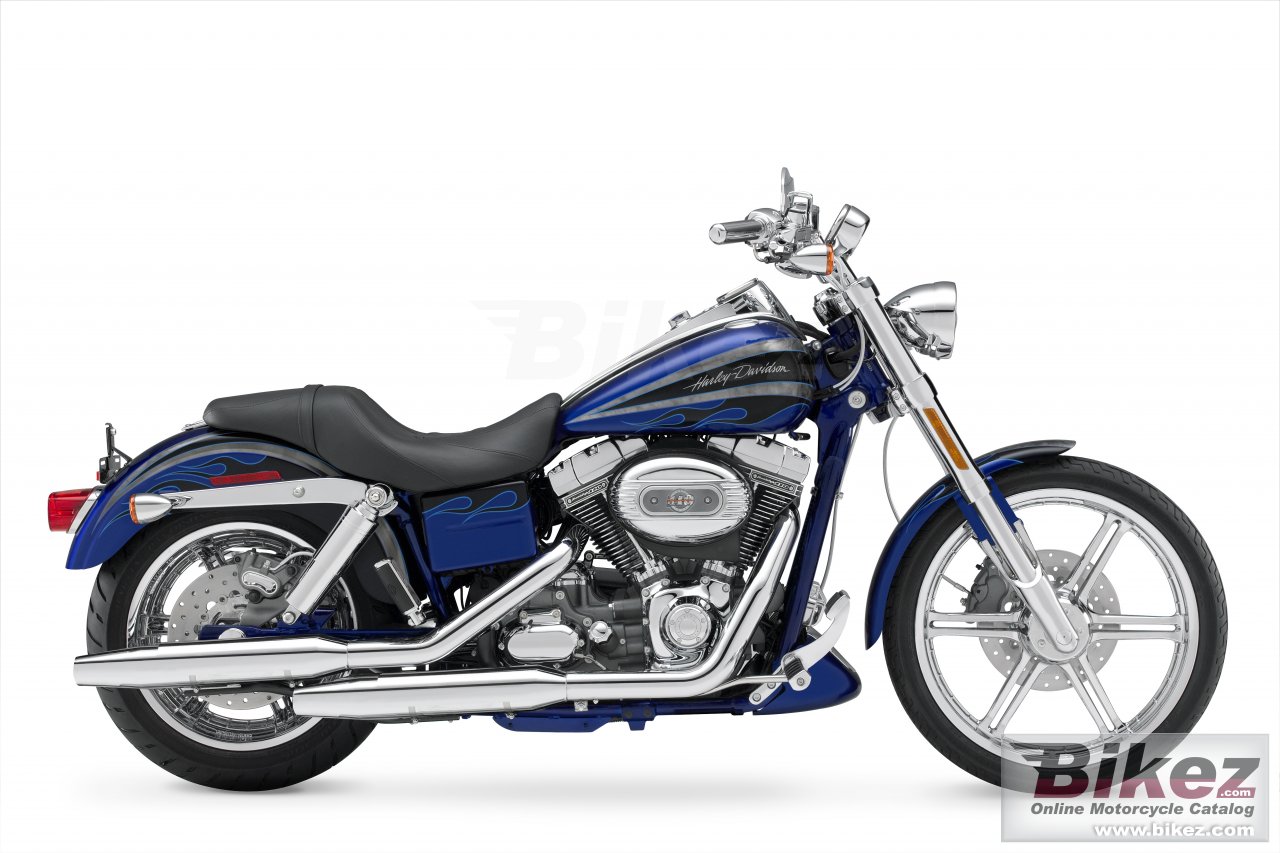 Harley-Davidson FXDSE CVO Screaming Eagle Dyna
