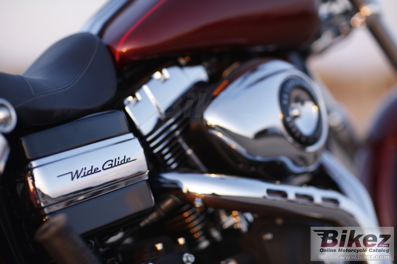 Thumbnail for Harley-Davidson FXDWG Dyna Wide Glide 2010