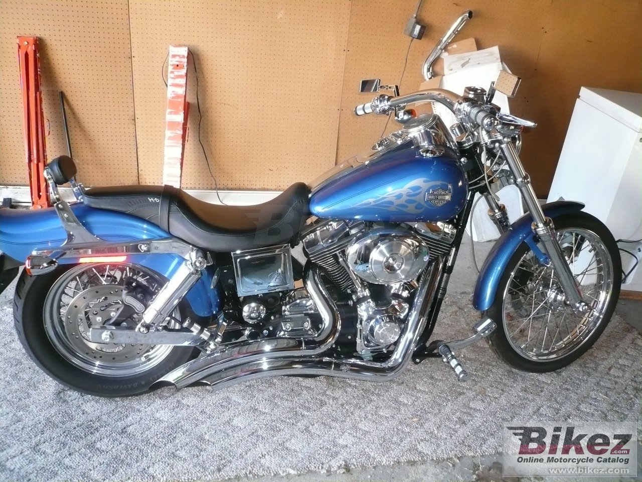 Thumbnail for Harley-Davidson FXDWGI Dyna Wide Glide 2005