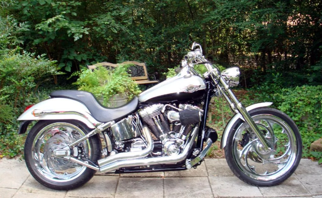 Thumbnail for Harley-Davidson FXSTDI Softail Deuce 2003