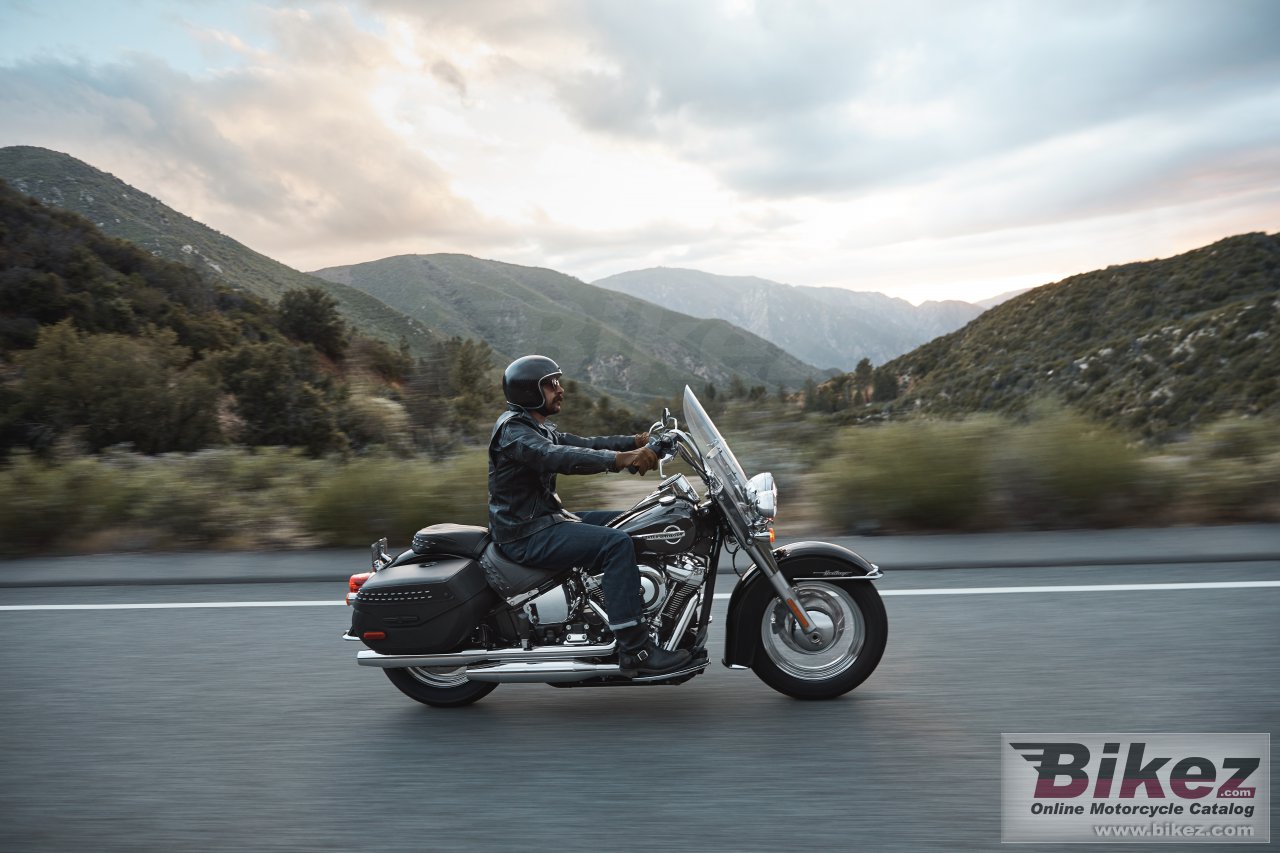 Thumbnail for Harley-Davidson Heritage Classic 2021