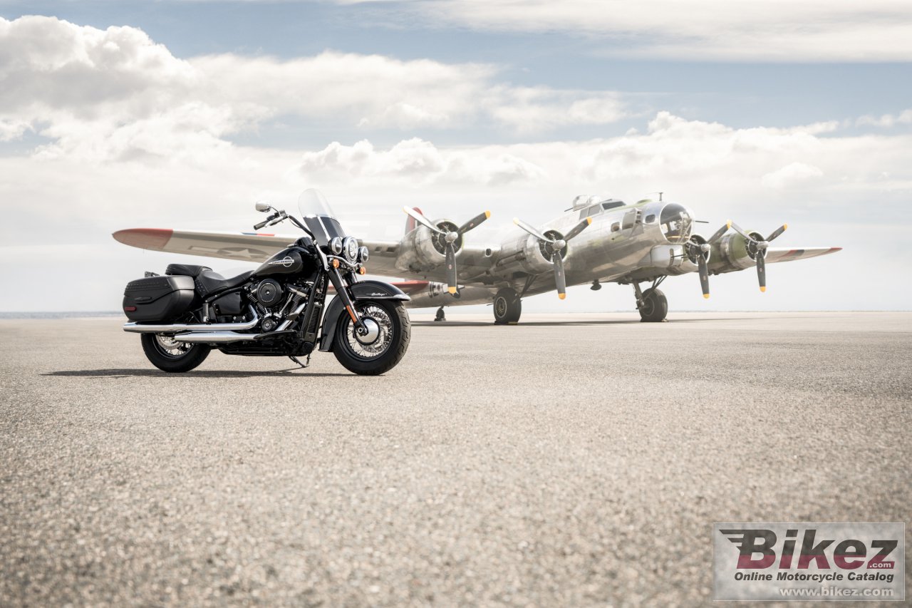 Thumbnail for Harley-Davidson Heritage Classic 2021