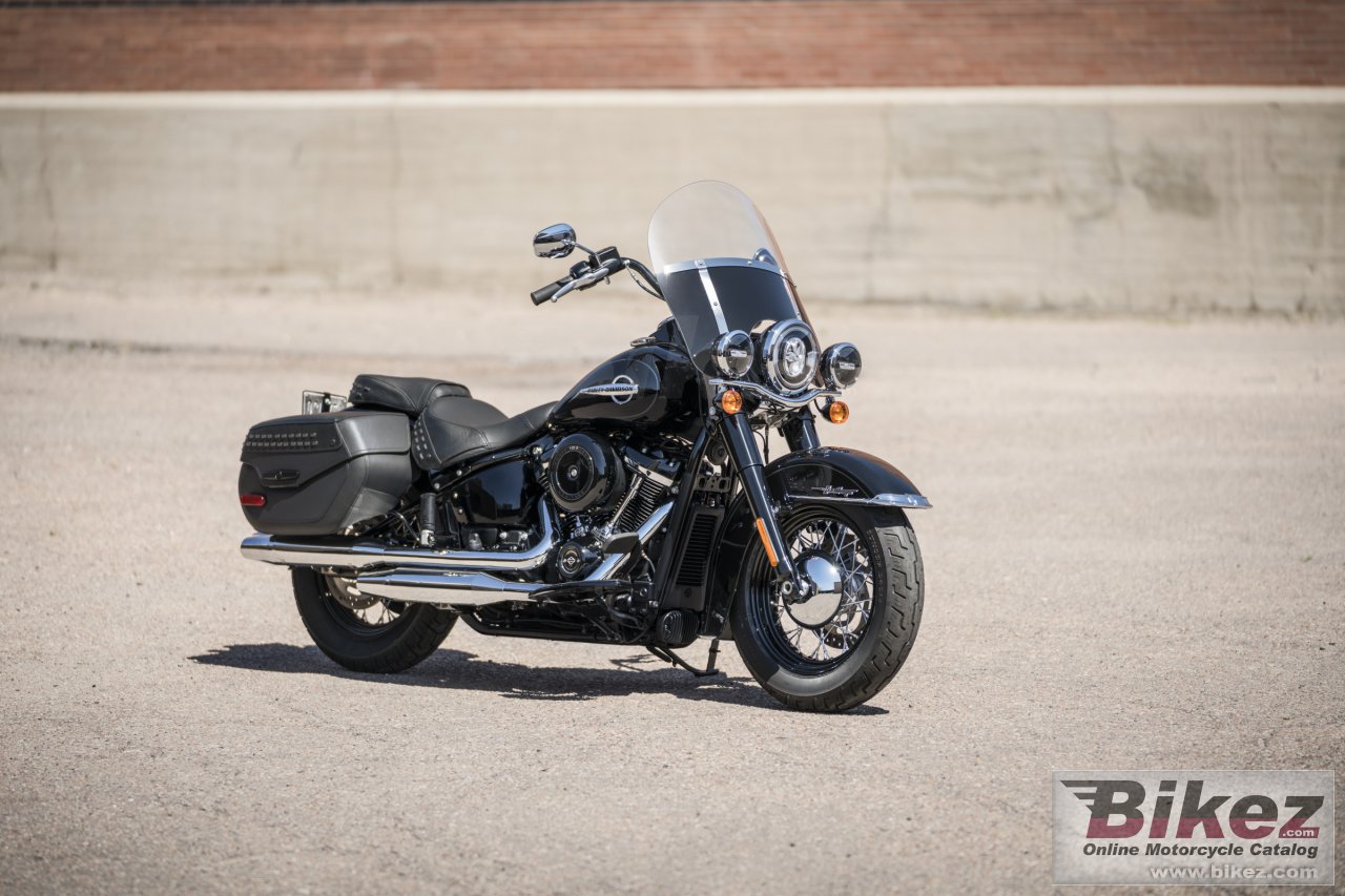 Thumbnail for Harley-Davidson Heritage Classic 2021