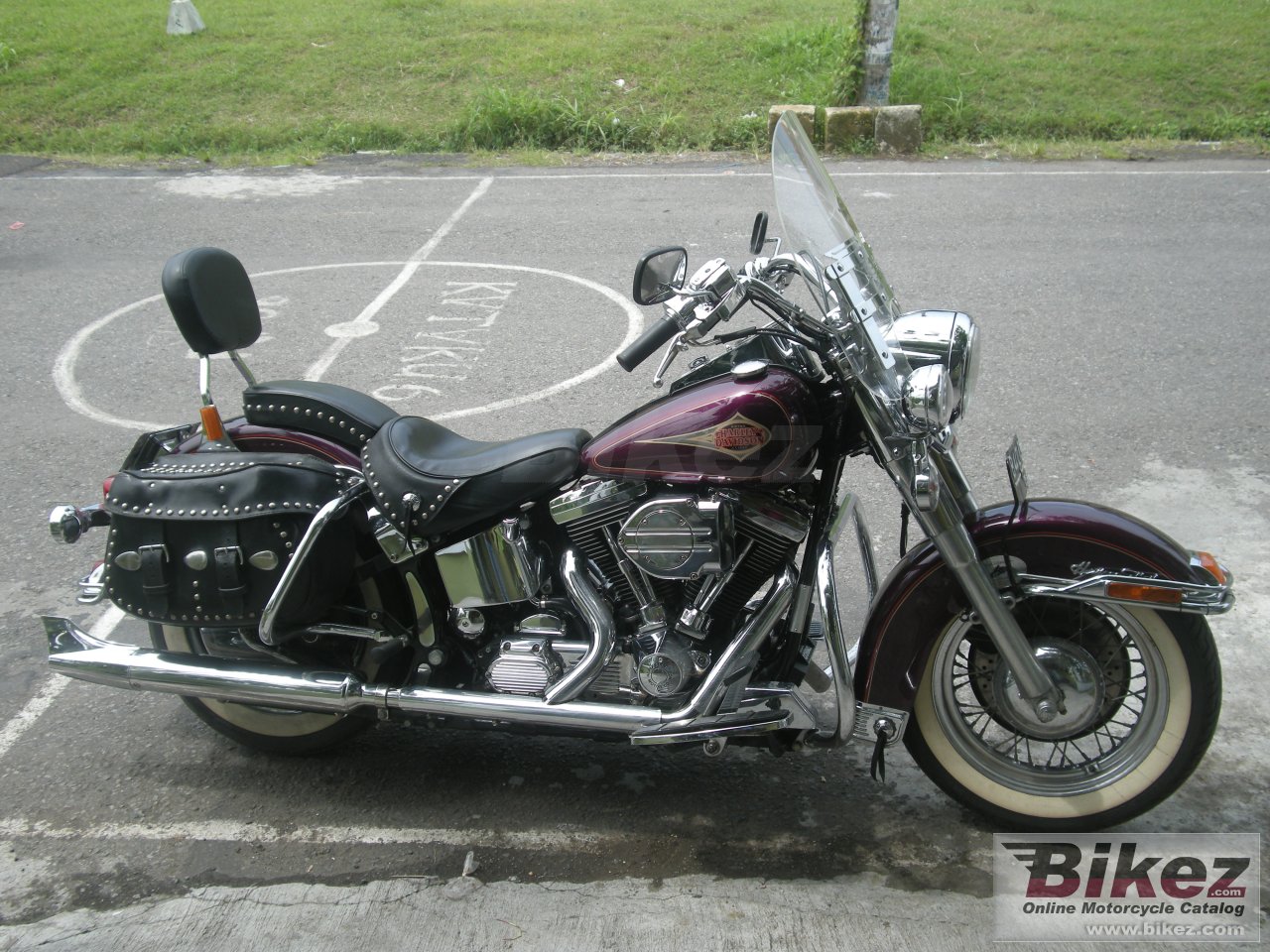 Thumbnail for Harley-Davidson Heritage Softail Classic 1996