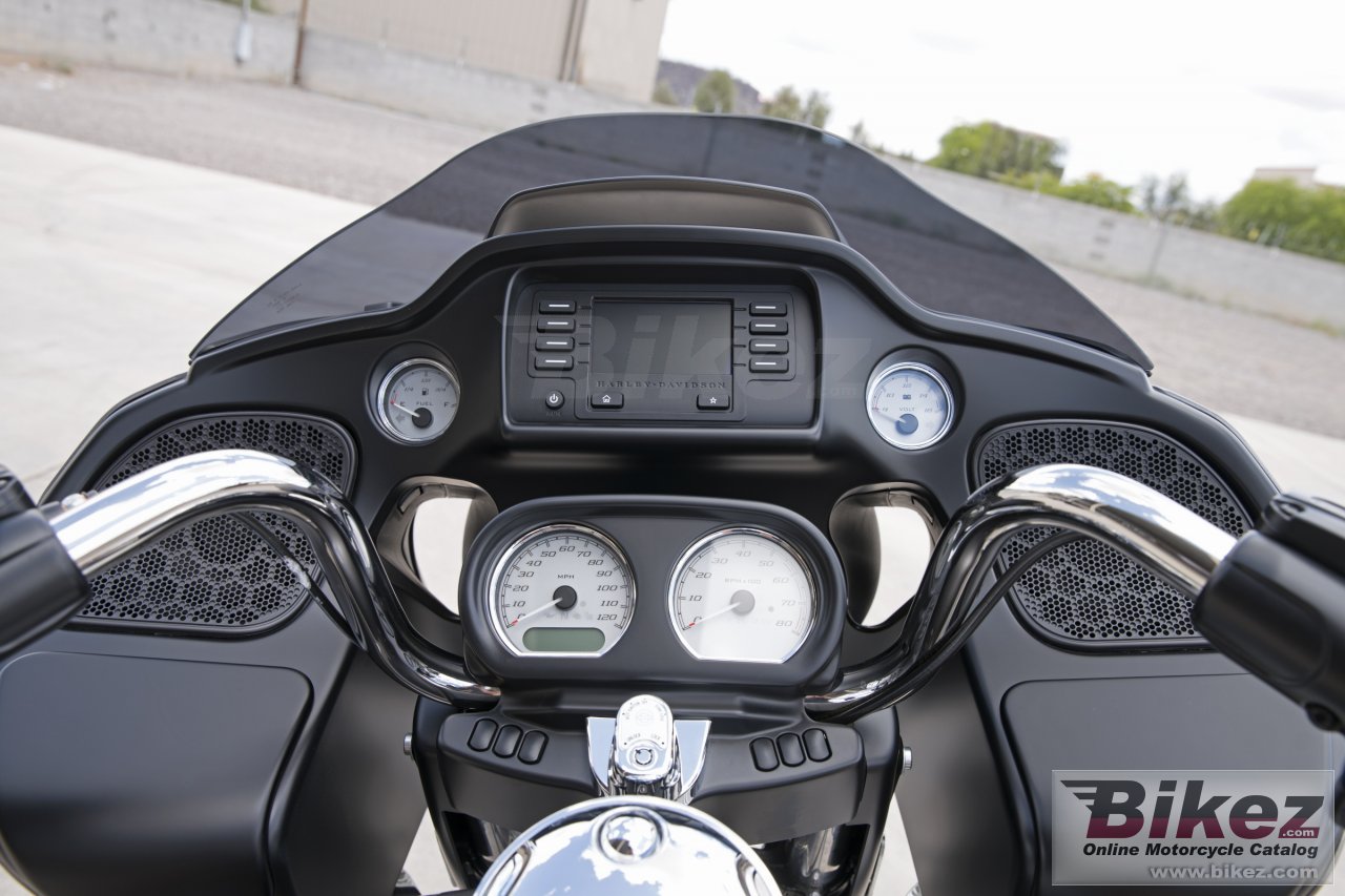 Thumbnail for Harley-Davidson Road Glide 2017