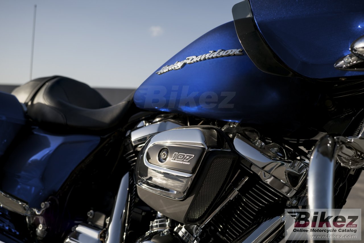 Thumbnail for Harley-Davidson Road Glide 2017