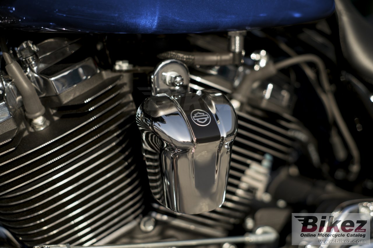 Thumbnail for Harley-Davidson Road Glide 2017