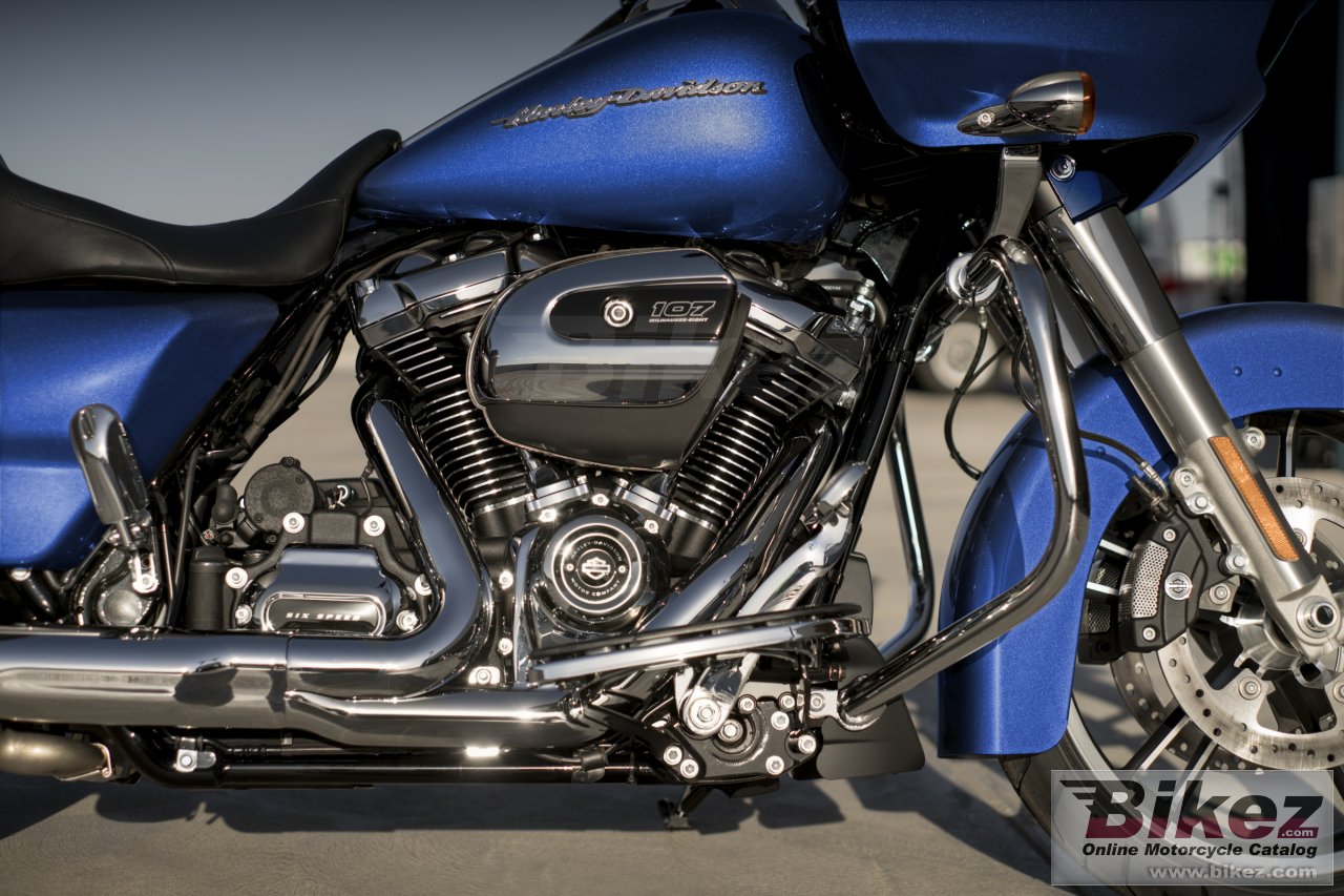 Thumbnail for Harley-Davidson Road Glide 2017