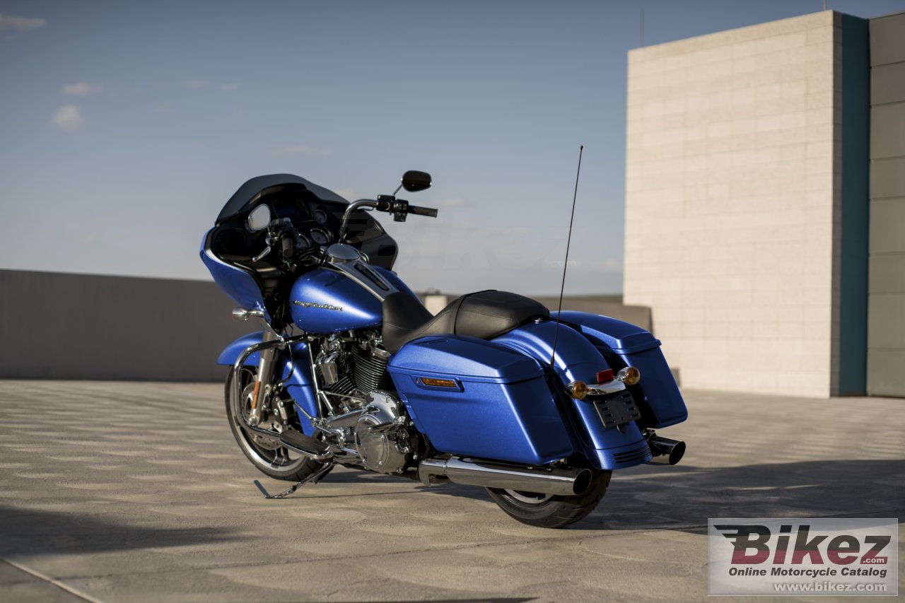 Thumbnail for Harley-Davidson Road Glide 2017