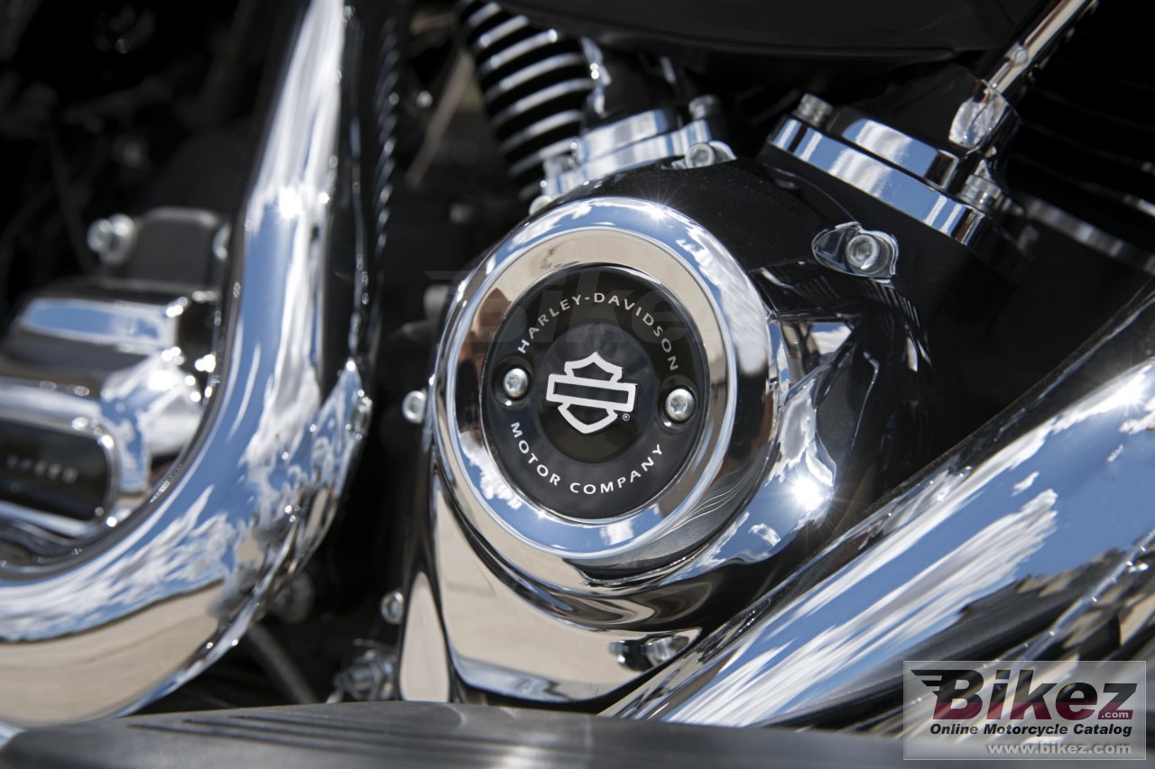 Thumbnail for Harley-Davidson Road Glide 2017