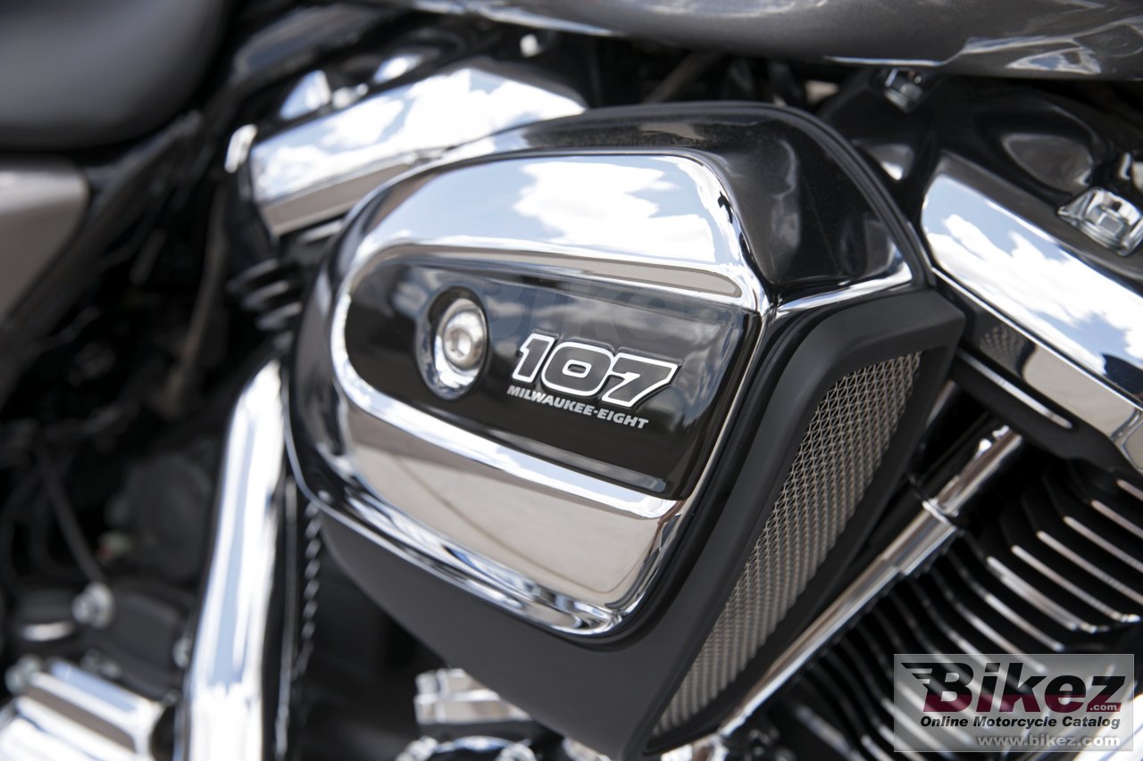 Thumbnail for Harley-Davidson Road Glide 2017