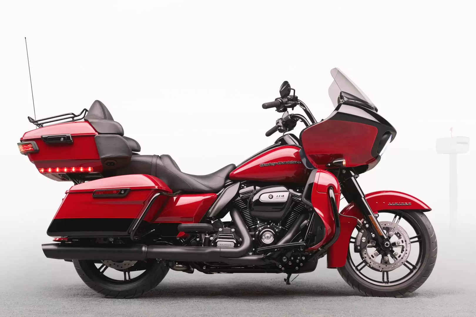 Thumbnail for Harley-Davidson Road Glide 2020