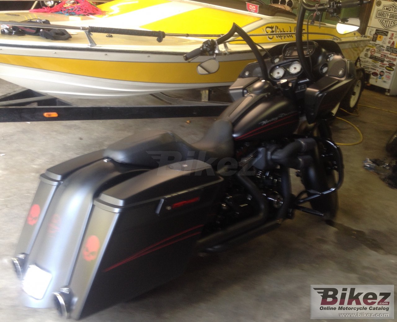 Thumbnail for Harley-Davidson Road Glide Custom 2013