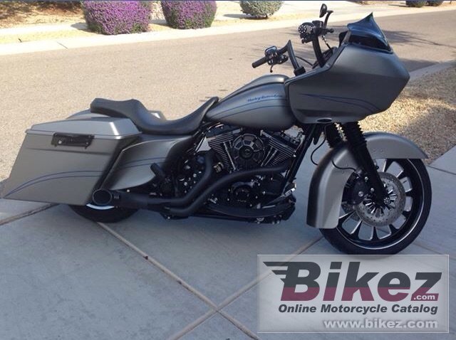 Thumbnail for Harley-Davidson Road Glide Custom 2013