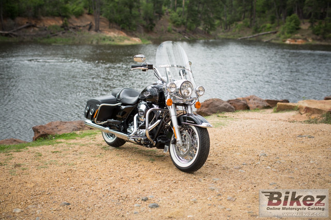 Thumbnail for Harley-Davidson Road King Classic 2016