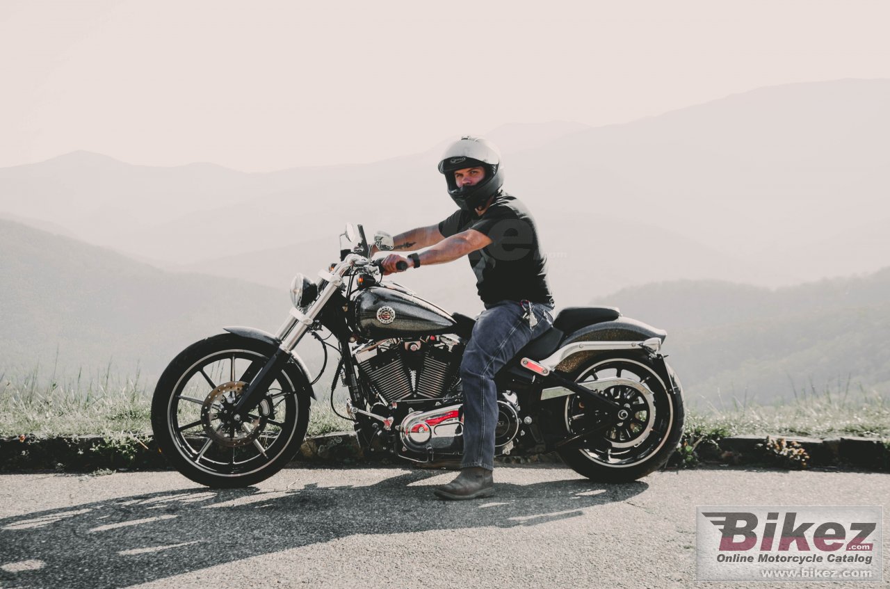 Thumbnail for Harley-Davidson Softail Breakout 2014