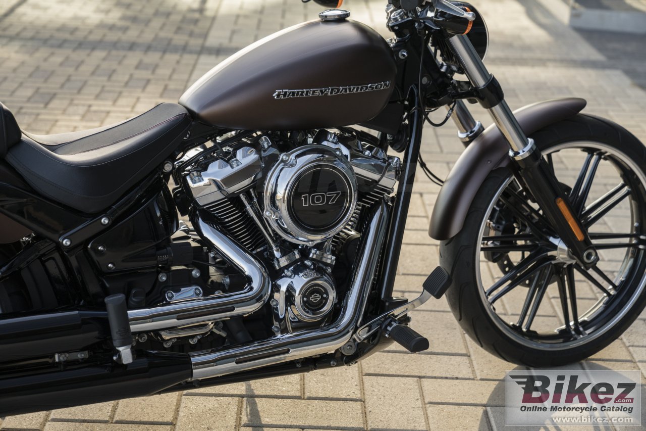 Thumbnail for Harley-Davidson Softail Breakout 2019