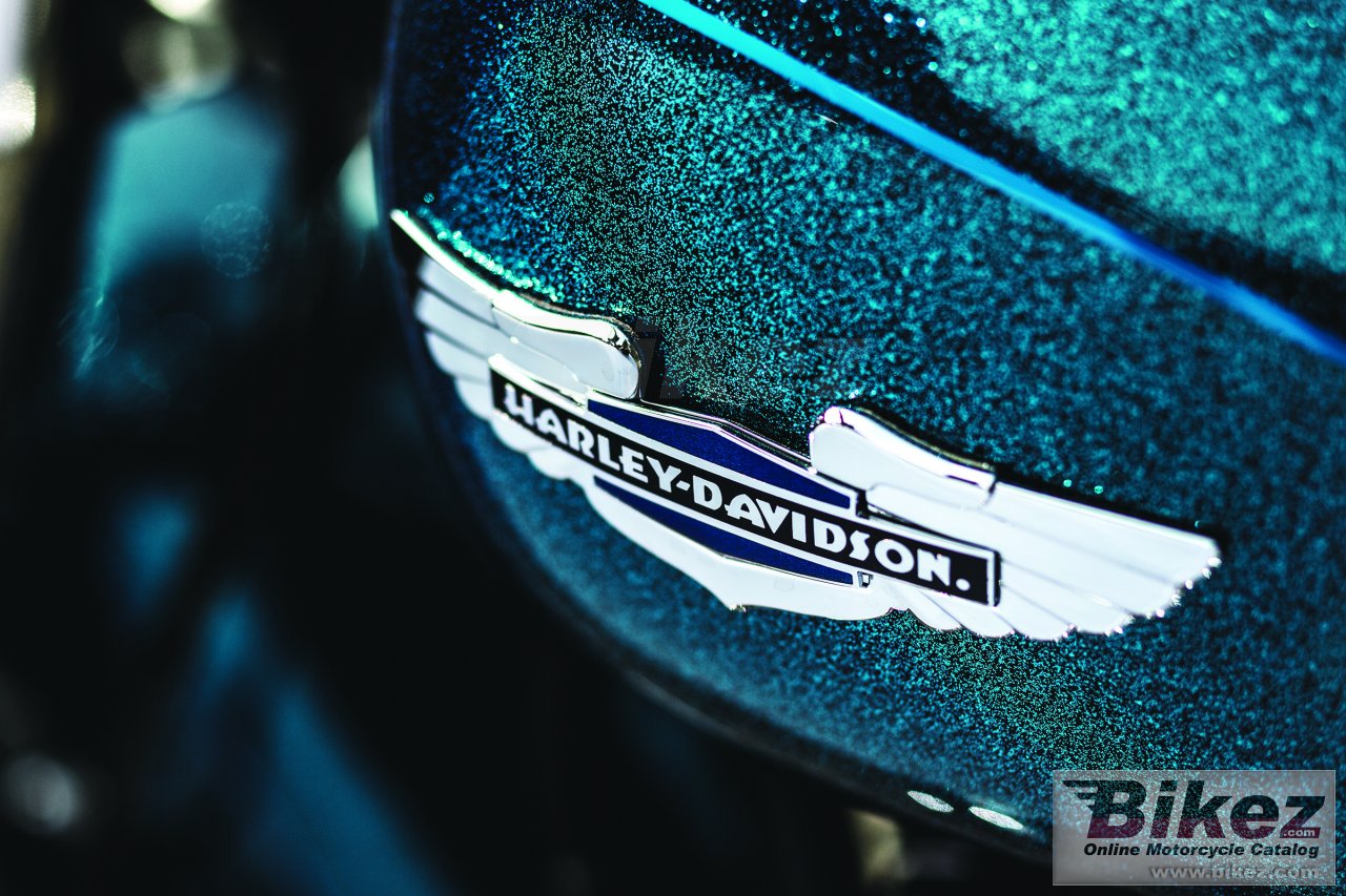 Thumbnail for Harley-Davidson Softail Deluxe 2015