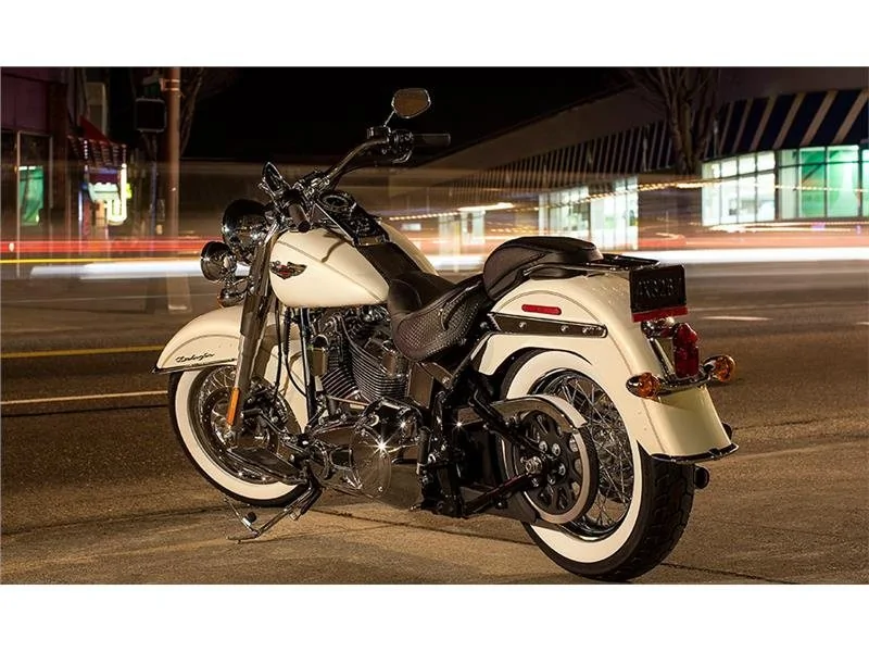 Thumbnail for Harley-Davidson Softail Deluxe 2015