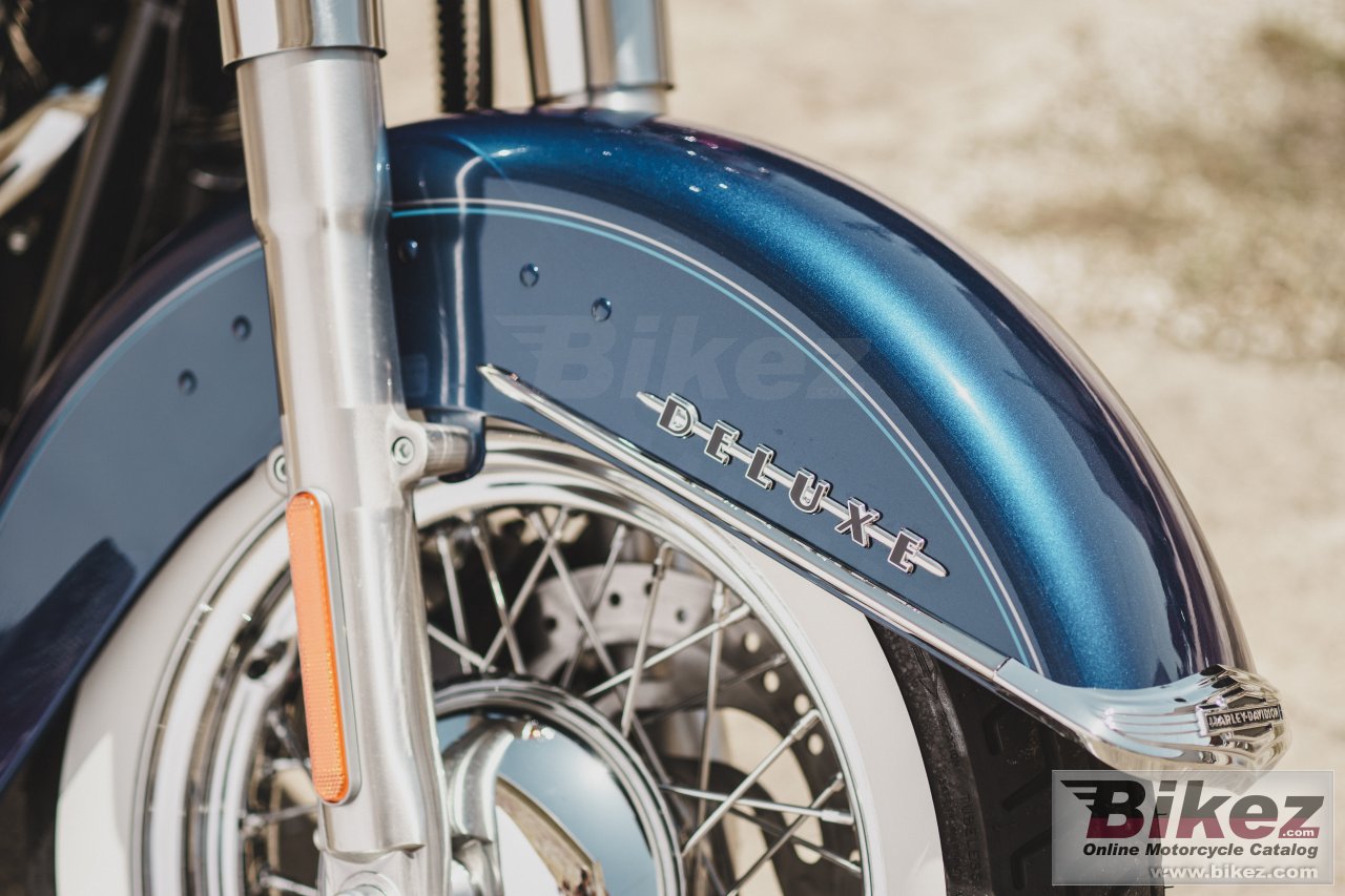 Thumbnail for Harley-Davidson Softail Deluxe 2017