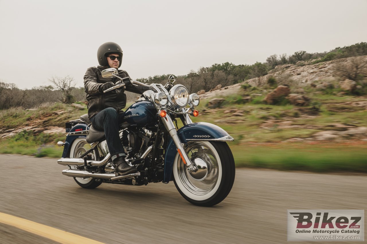 Thumbnail for Harley-Davidson Softail Deluxe 2017