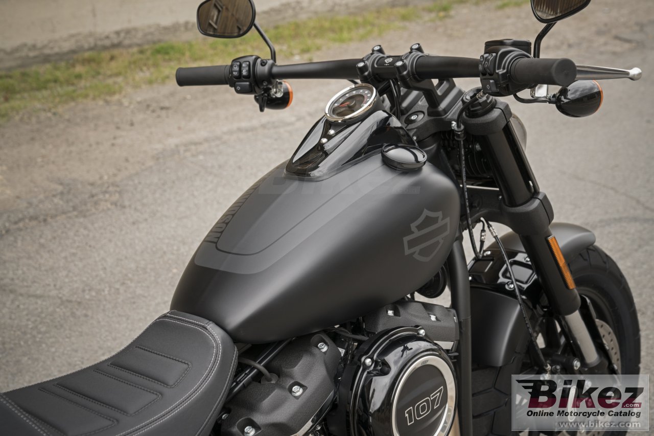 Thumbnail for Harley-Davidson Softail Fat Bob 2018