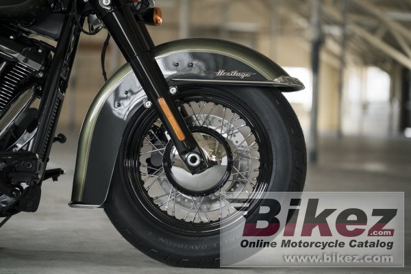 Thumbnail for Harley-Davidson Softail Heritage Classic 2018