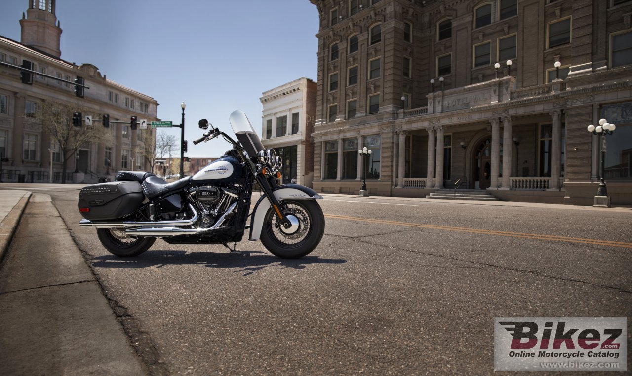 Thumbnail for Harley-Davidson Softail Heritage Classic 114 2019