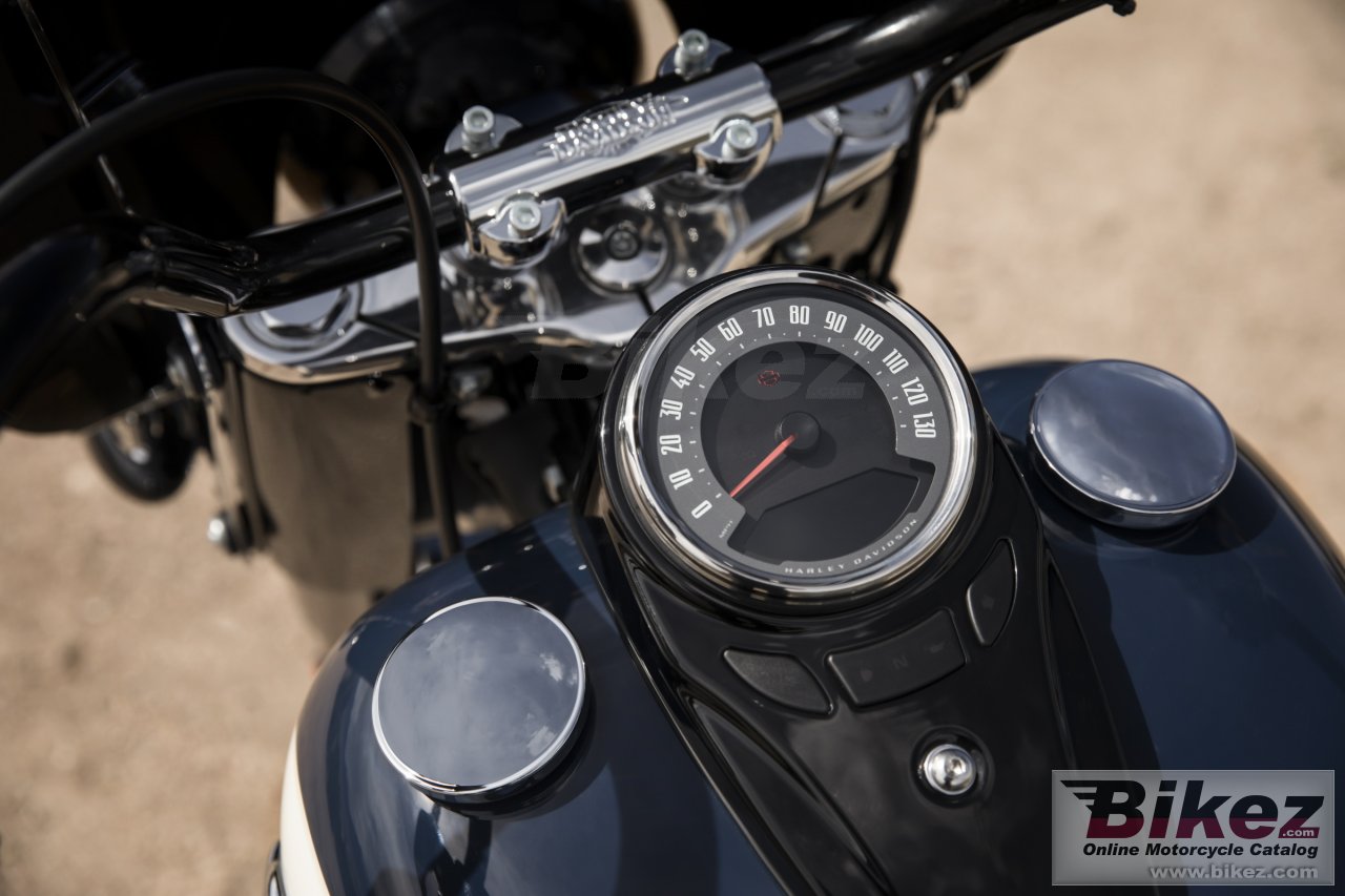 Thumbnail for Harley-Davidson Softail Heritage Classic 114 2019