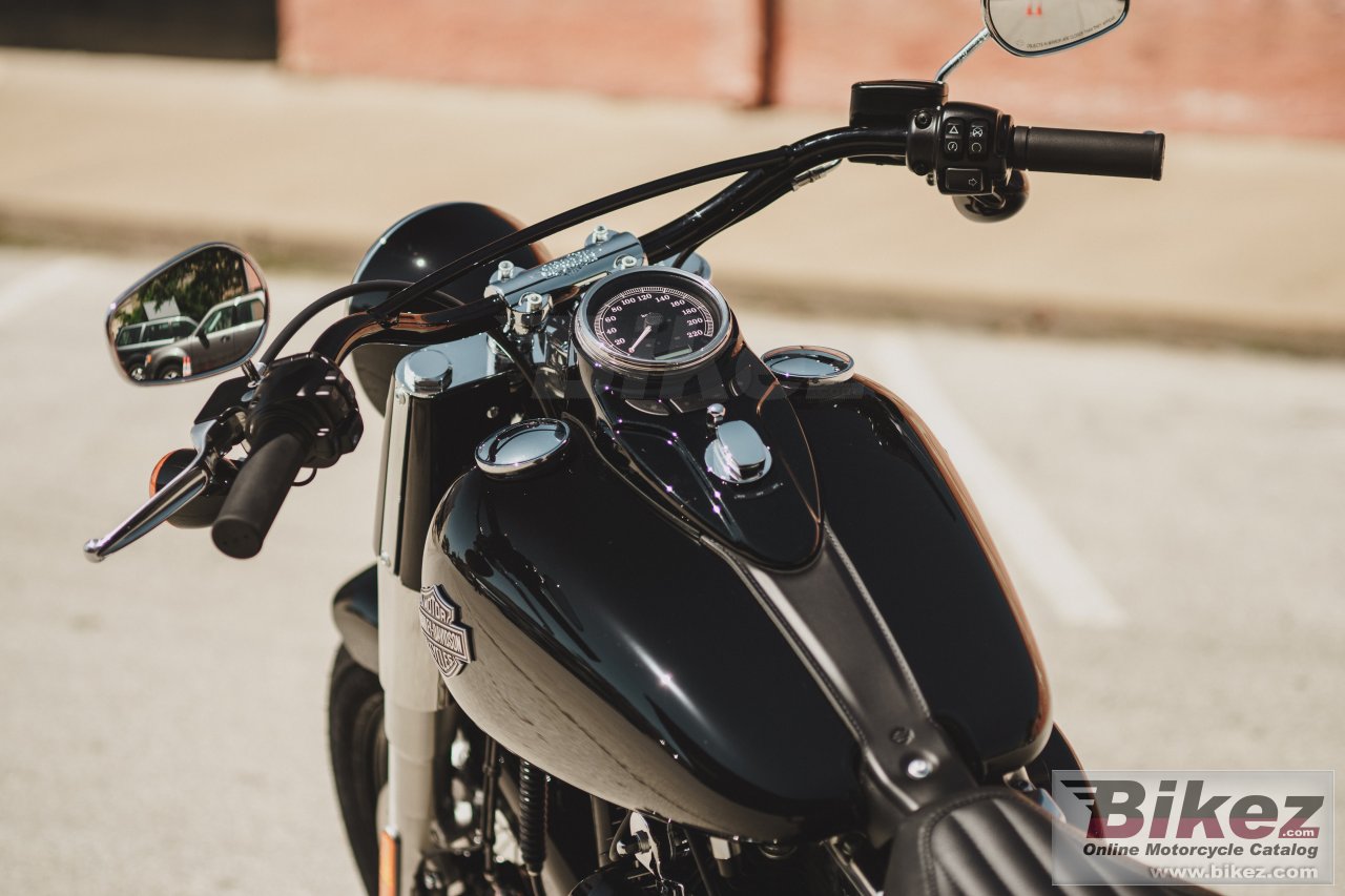Thumbnail for Harley-Davidson Softail Slim 2017