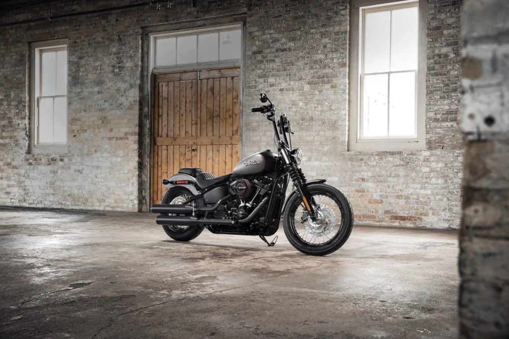 Thumbnail for Harley-Davidson Softail Street Bob Dark Custom 2018