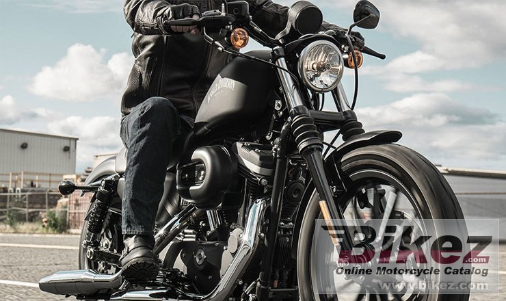 Thumbnail for Harley-Davidson Sportster Iron 883 Dark Custom 2015